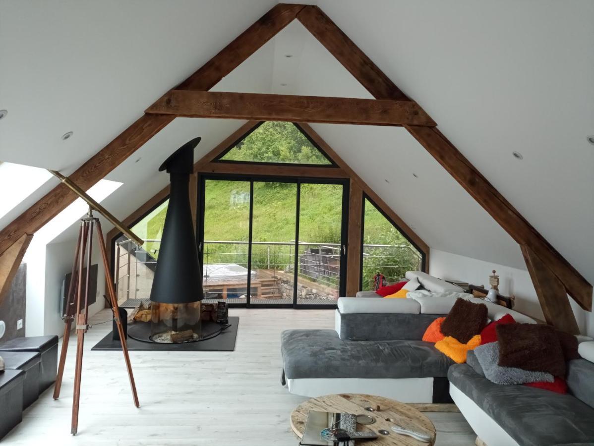 Vila Superbe Grange Renovee Grust Exteriér fotografie